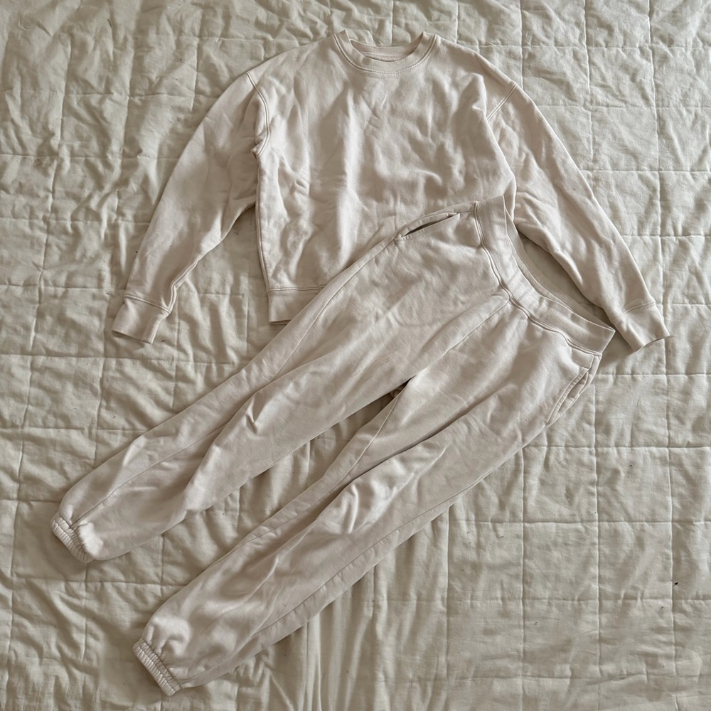 Girlfriend Collective Ivory Sweatshirt & Joggers Set